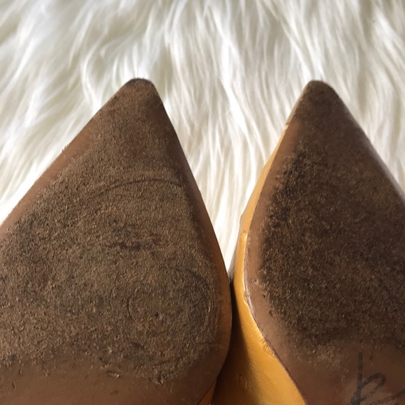 Rene Caovilla Ostrich Heels. - Picture 6 of 7